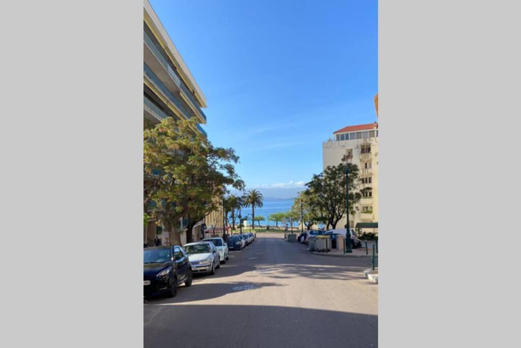Ajaccio Magnifique T2 Neuf 40M2 Avec Balcon Au Trottel 4 Couchages Wifi Clim Parking Plage A Pieds 100M Kültér fotó