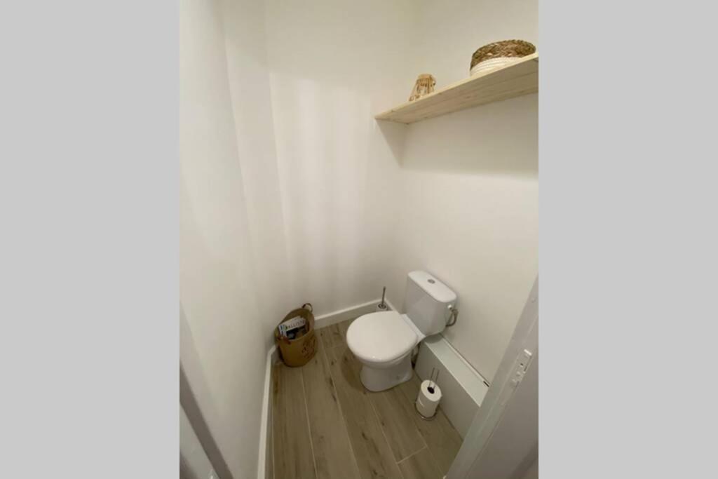 Ajaccio Magnifique T2 Neuf 40M2 Avec Balcon Au Trottel 4 Couchages Wifi Clim Parking Plage A Pieds 100M Kültér fotó
