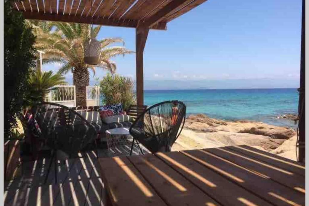 Ajaccio Magnifique T2 Neuf 40M2 Avec Balcon Au Trottel 4 Couchages Wifi Clim Parking Plage A Pieds 100M Kültér fotó